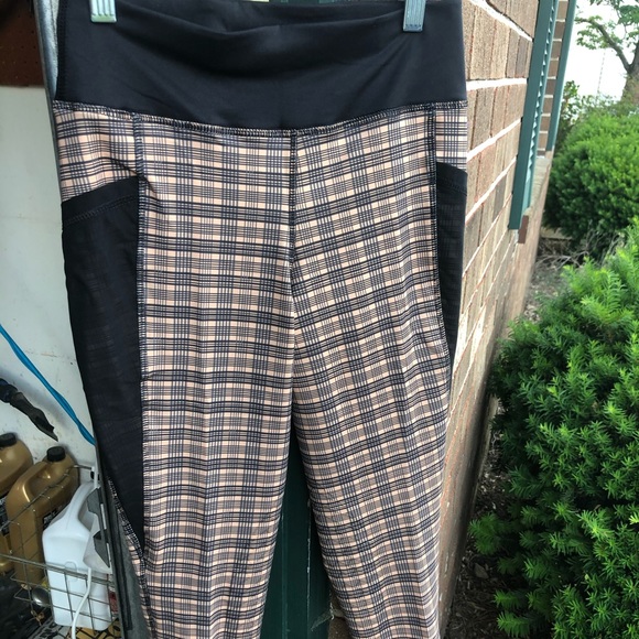 Equine couture Ladies breeches in Bakers plaid - Picture 4 of 8